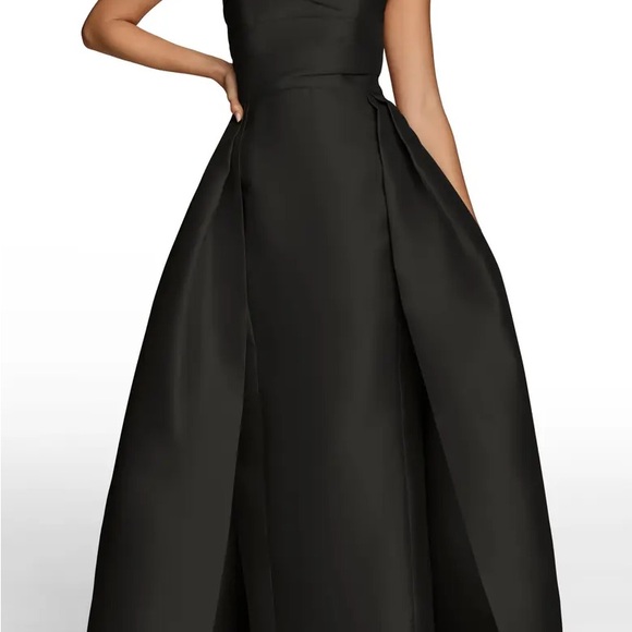 Elegant Donna Karan Black Strapless Dress - Picture 8 of 8